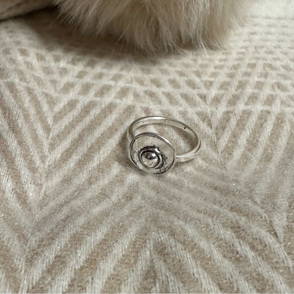 Western silver ring - Picture 2 of 3